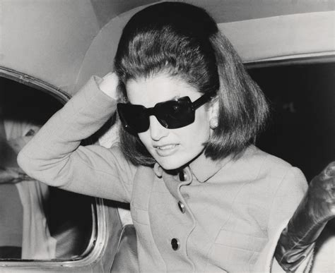 jackie kennedy sunglasses|jackie onassis sunglasses images.